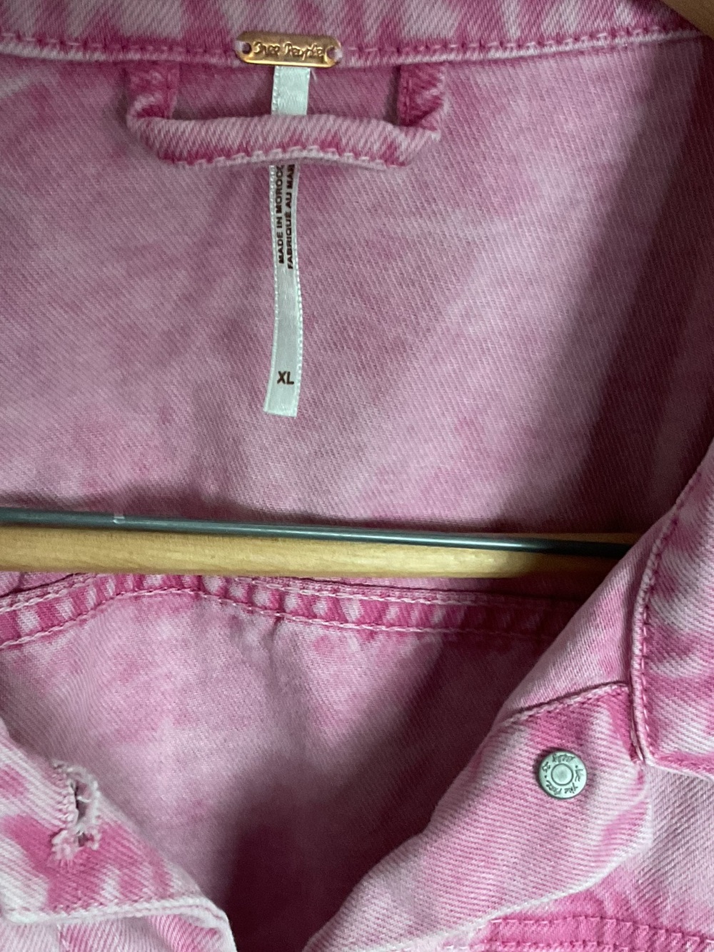 Free People Pink Washed Denim Jacket - Picture 2 of 12